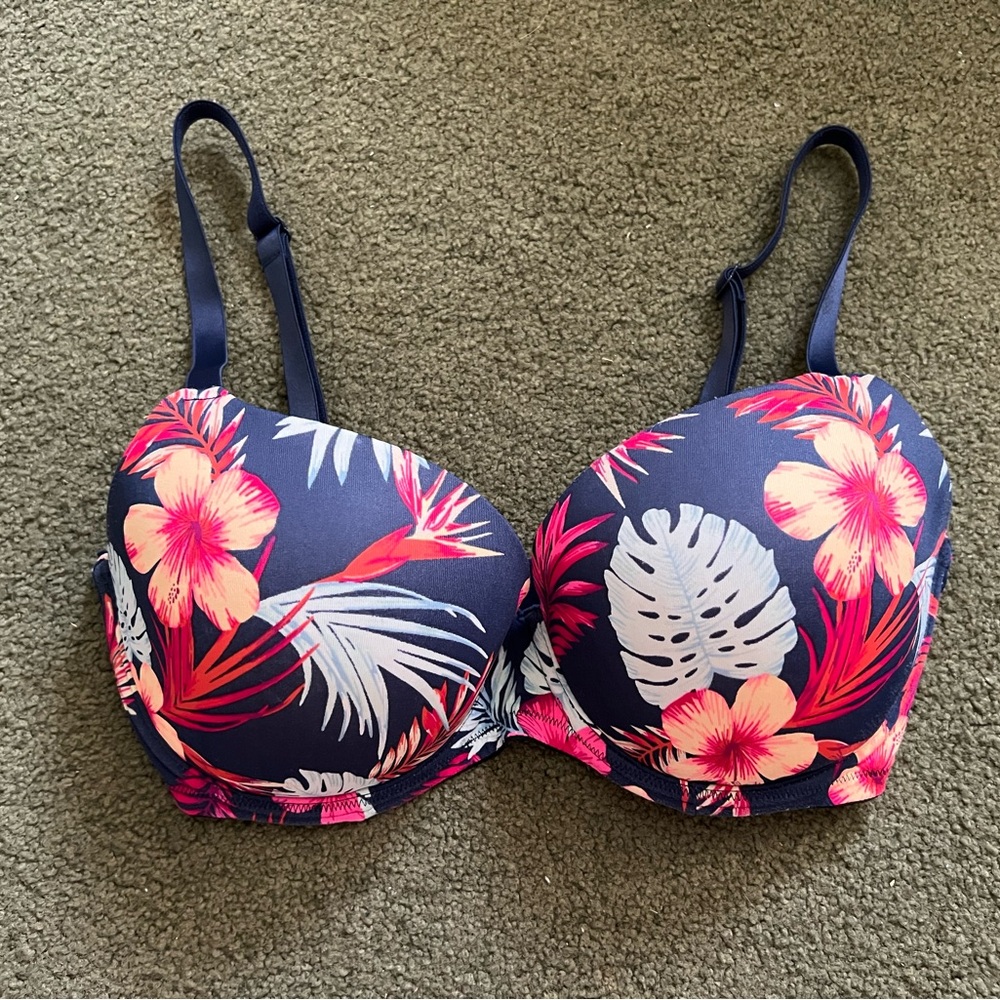 PINK Victoria's Secret Tropical Print Bra 34DD